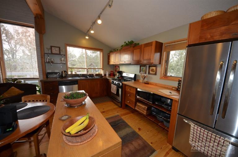 Hunts Three Sisters - Residential