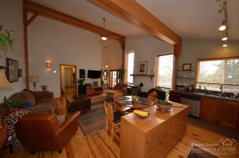 Hunts Three Sisters - Residential