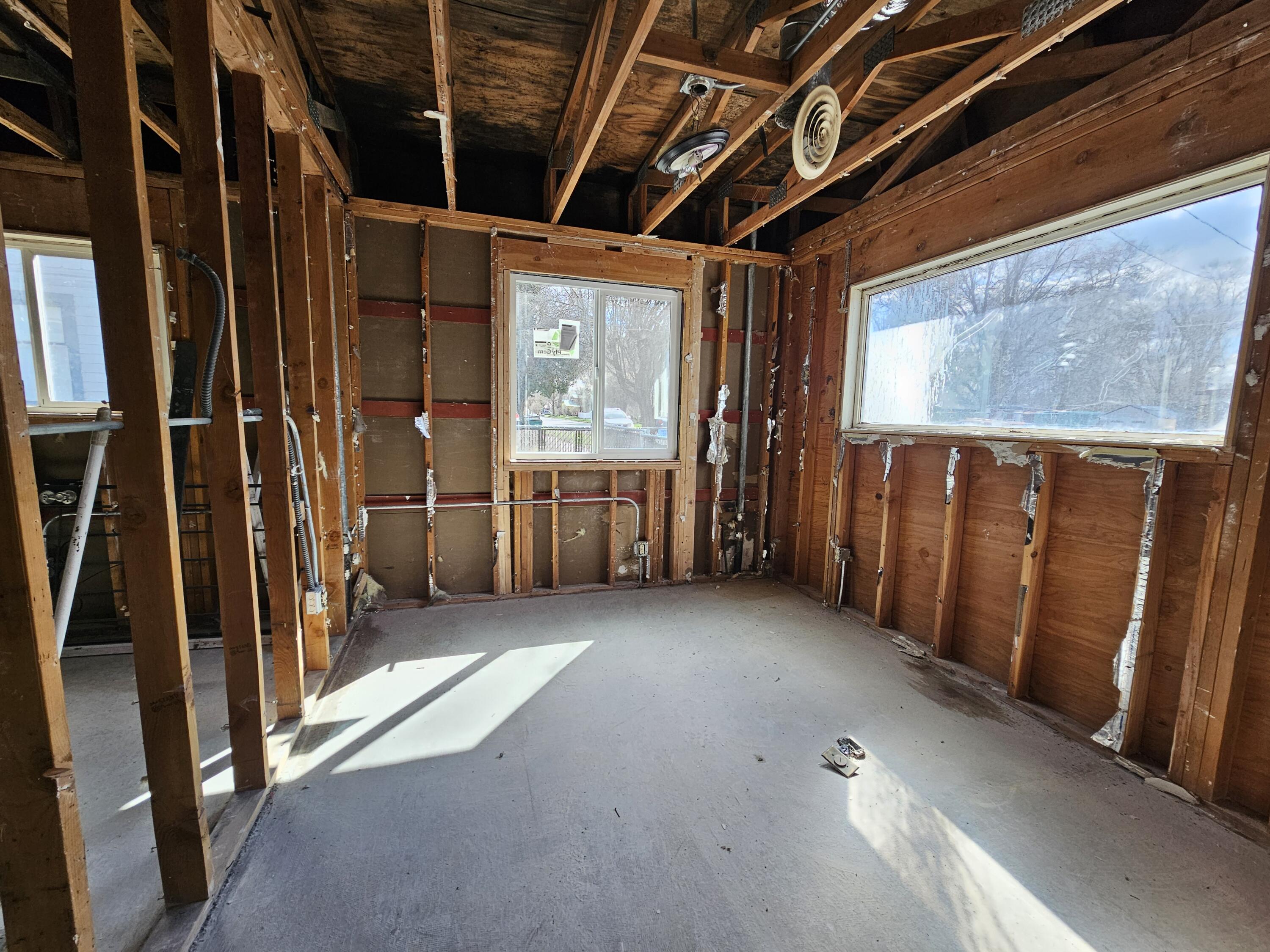 Mills - Commercial Sale