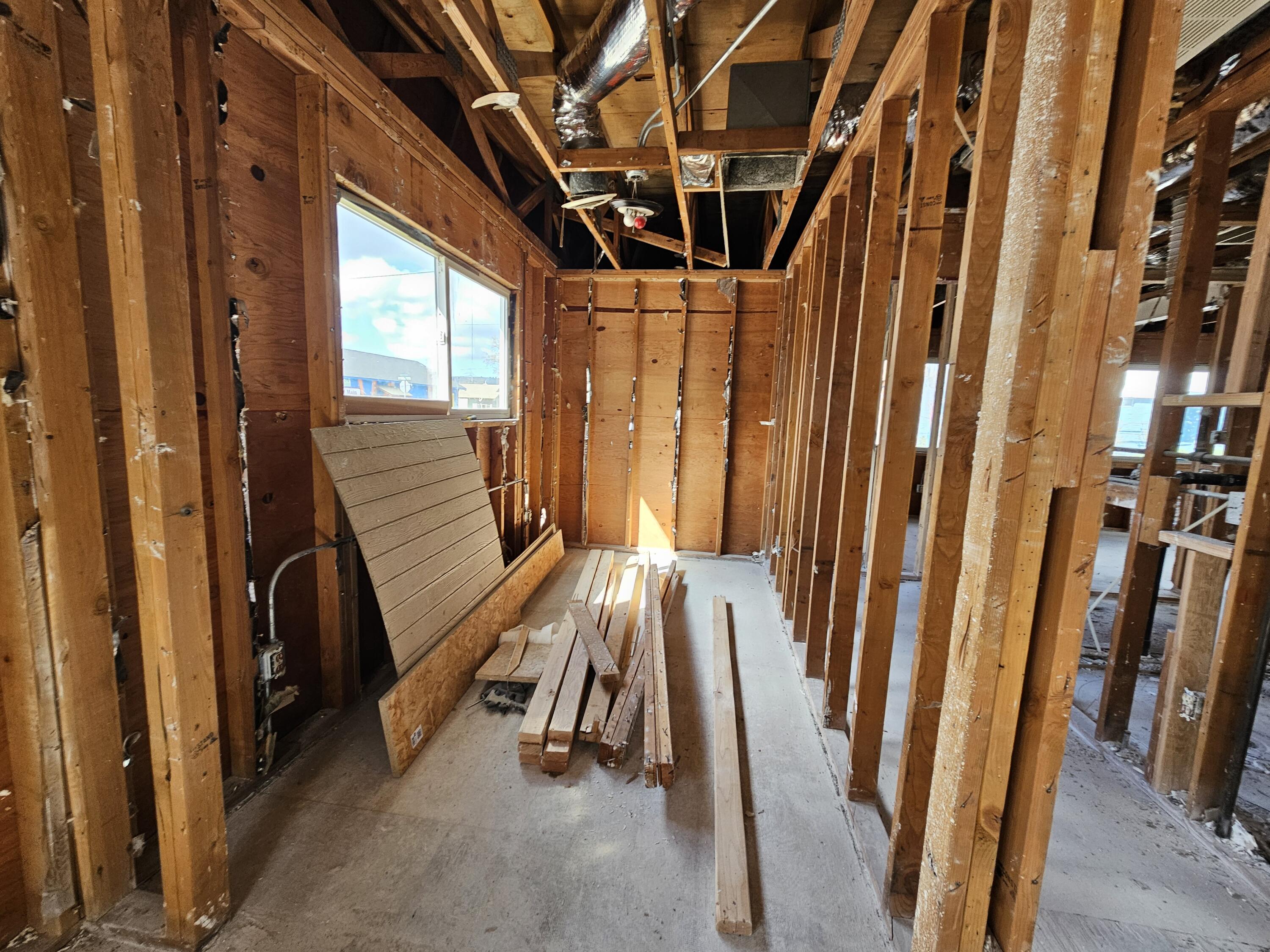 Mills - Commercial Sale