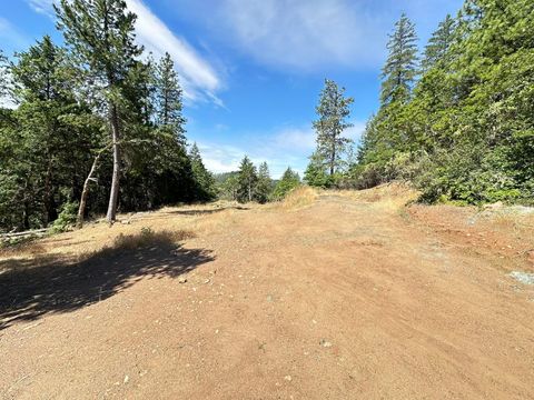 Tiny photo for 3300 Waldo Road, OBrien, OR 97534 (MLS # 220210259)