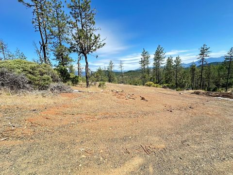 Tiny photo for 3300 Waldo Road, OBrien, OR 97534 (MLS # 220210259)