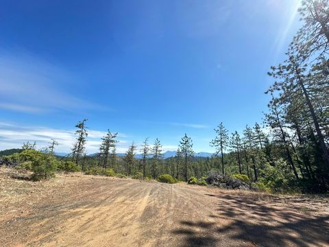 Tiny photo for 3300 Waldo Road, OBrien, OR 97534 (MLS # 220210259)