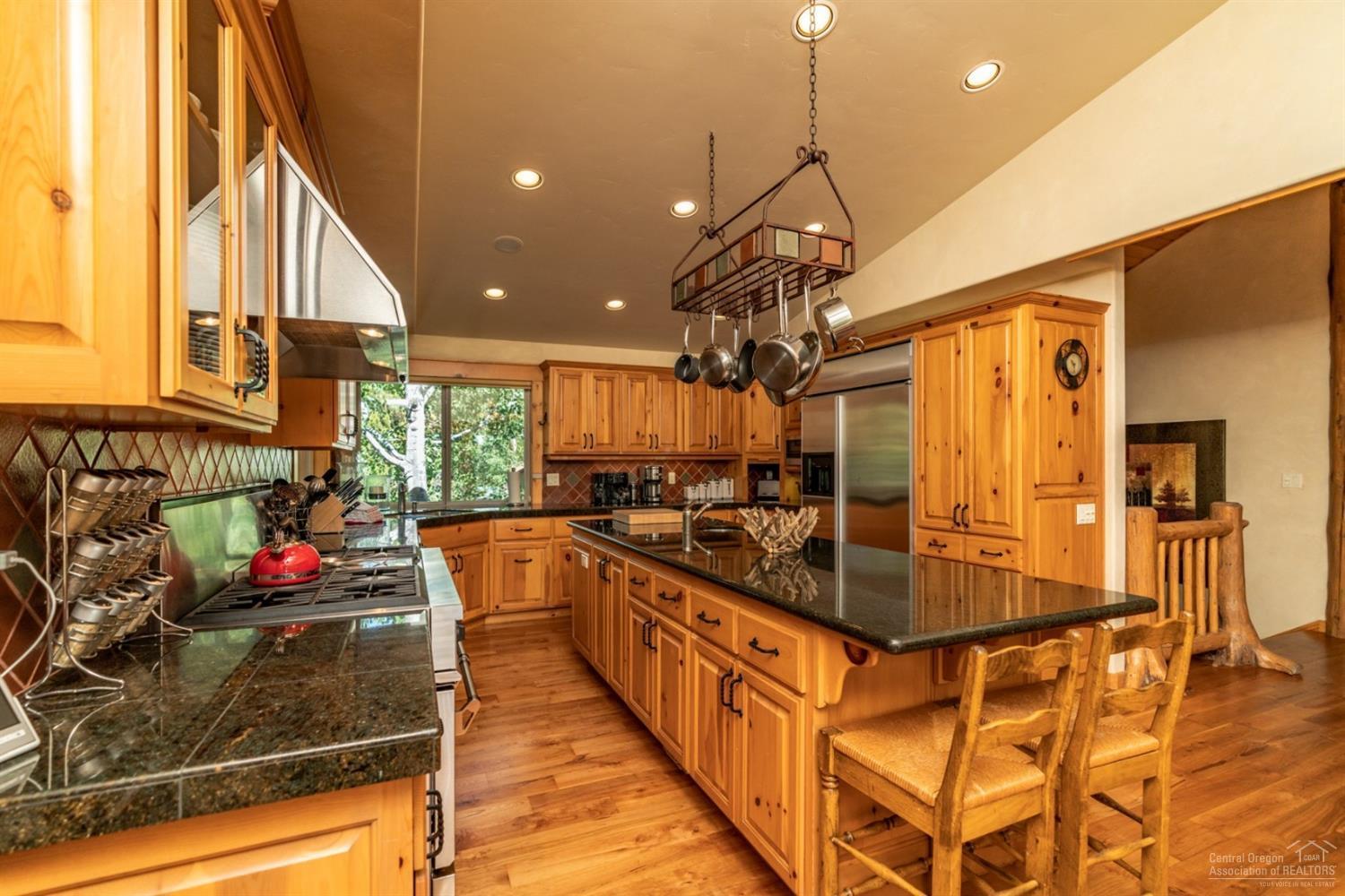 Fairway Point Villag - Residential