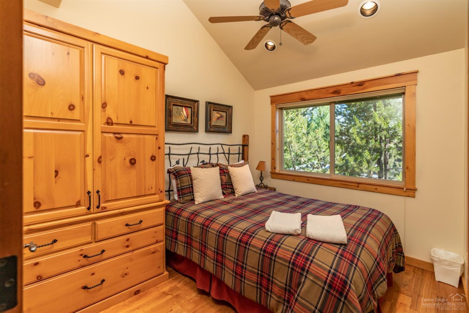 Fairway Point Villag - Residential