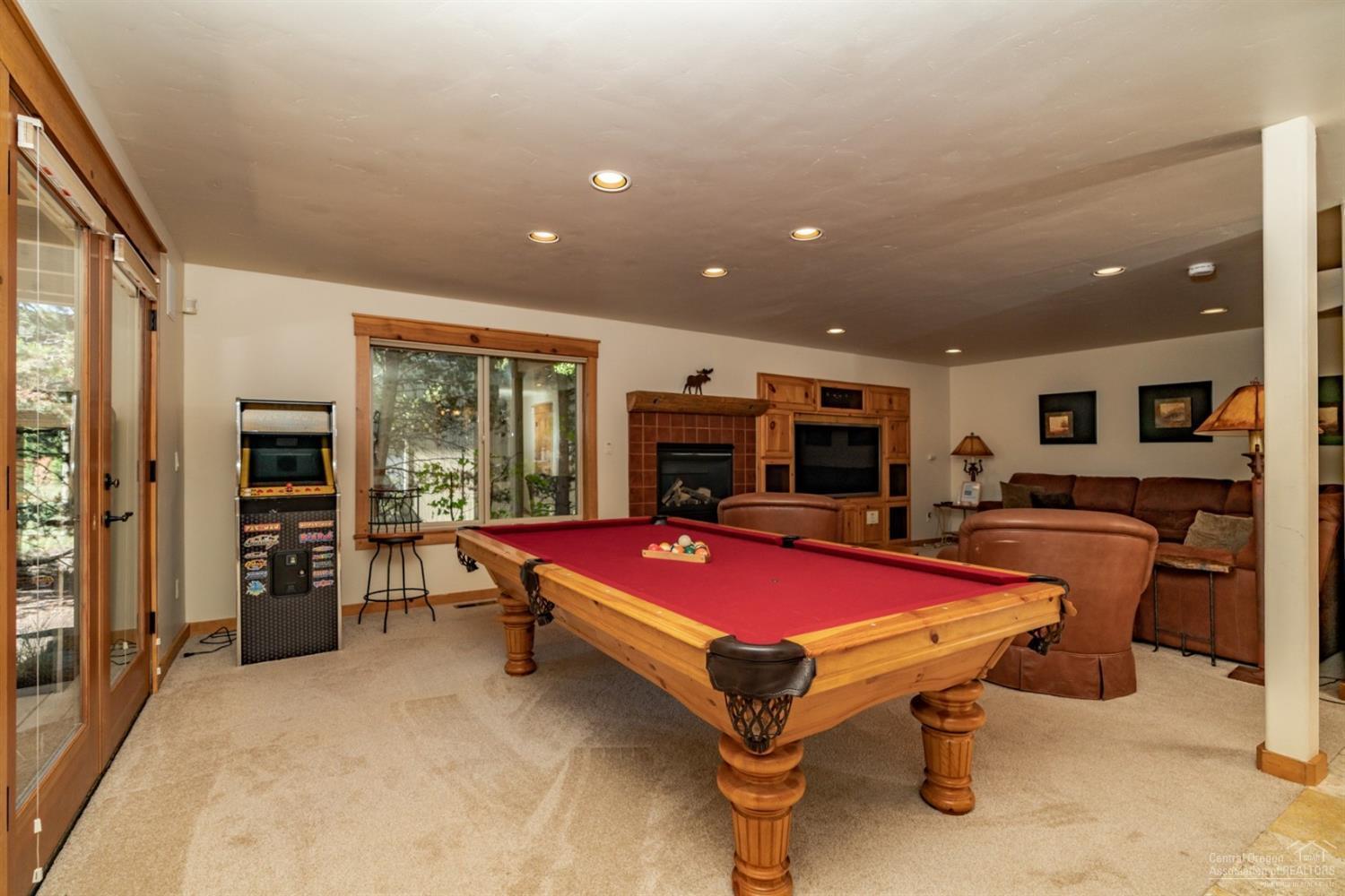 Fairway Point Villag - Residential