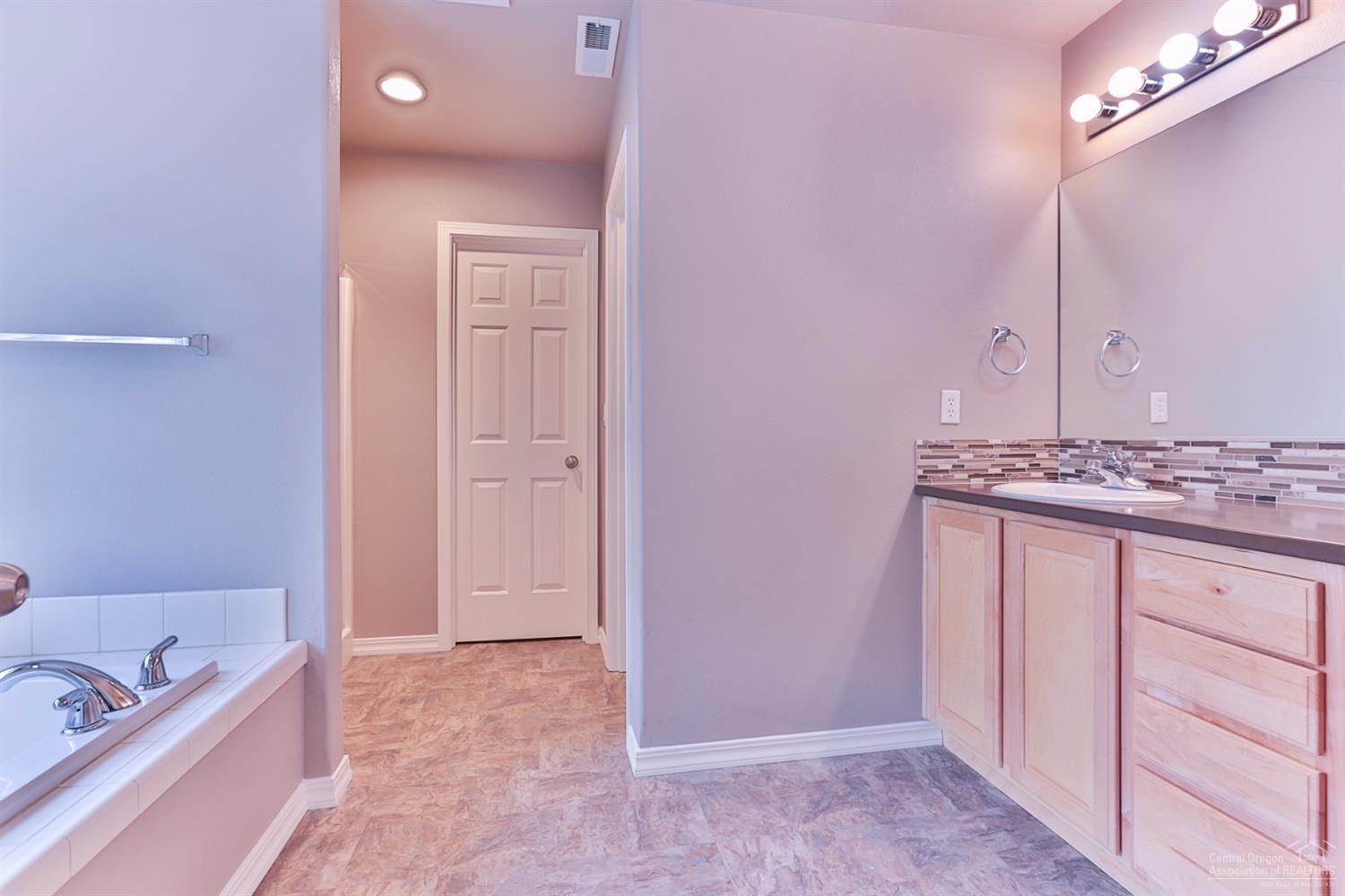 River Canyon Estates - Residential