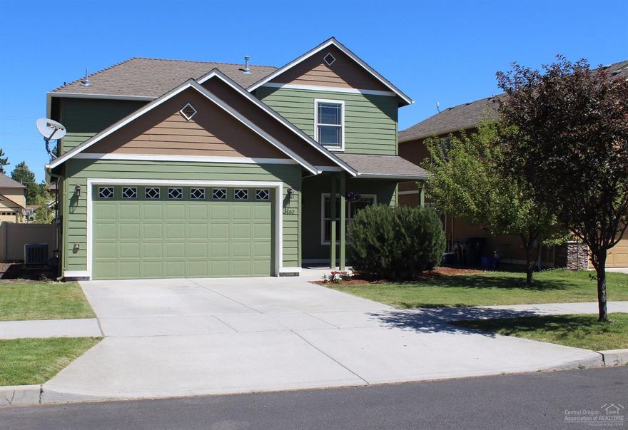Looking for a home that is centrally located to enjoy all that Bend has to offer? This is it! Nice well maintained 3 bedroom, 2.5 bath home with updates including stainless steel appliances, laminate flooring throughout main floor. 2 inch faux wood blinds, tiled bathrooms/laundry room, and nicely landscaped backyard. A beautiful custom made log fireplace mantel adds to the comfortable feel of this home. Beautiful Kiwanis Park closeby. Great spot for 4th of July fireworks on Pilot Butte.