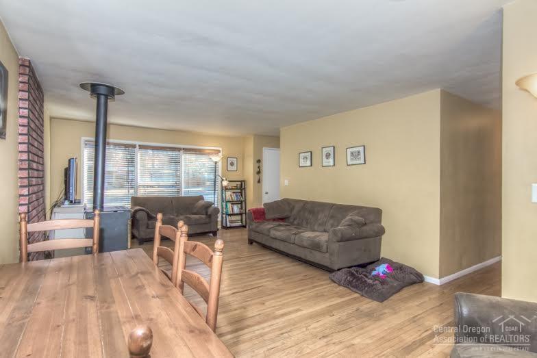 1st Addition Bend Pk - Residential