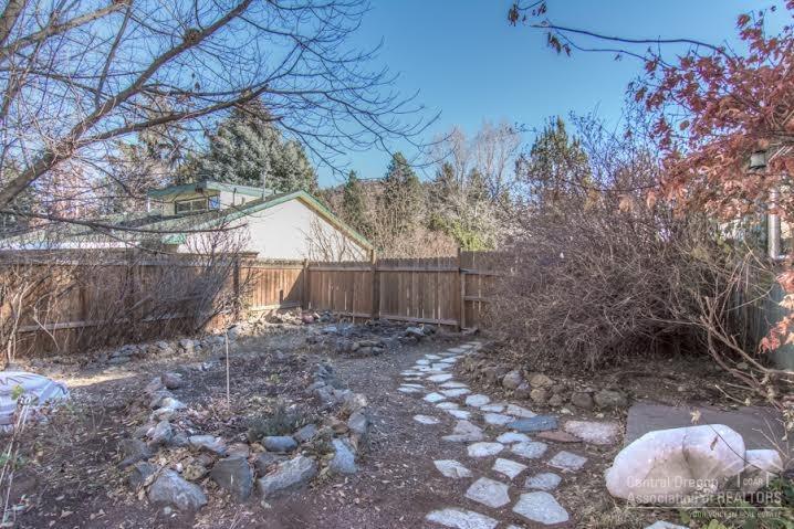 1st Addition Bend Pk - Residential