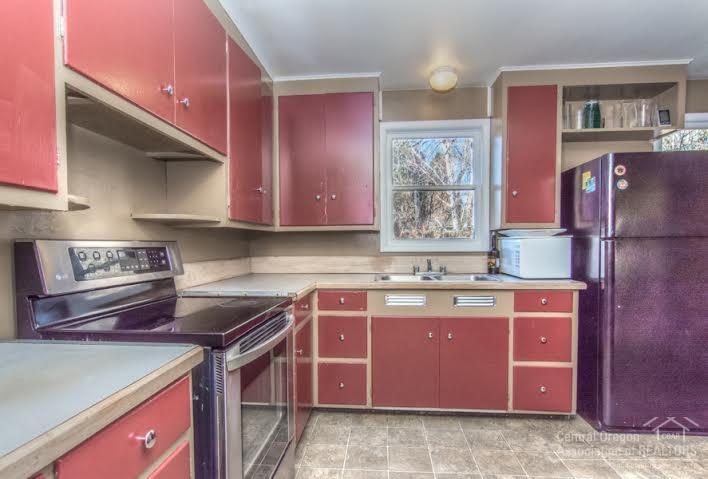 1st Addition Bend Pk - Residential