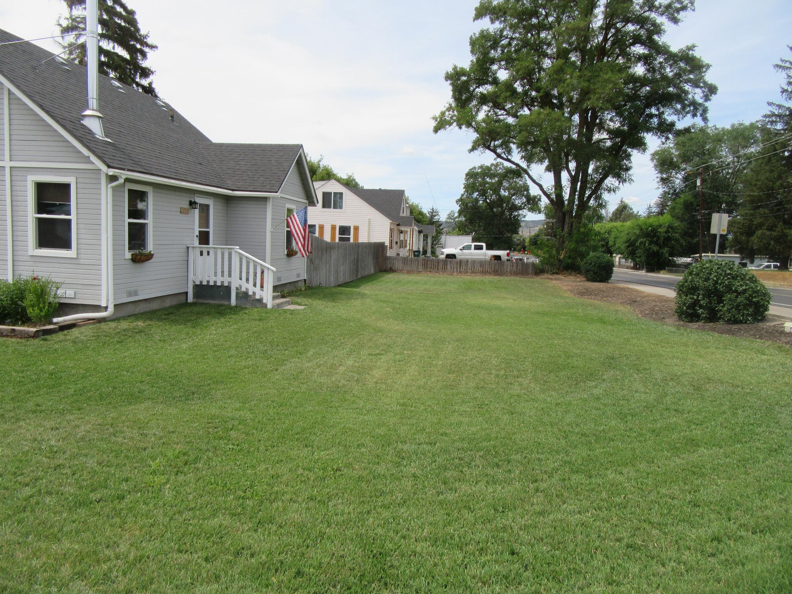 Homecrest - Residential