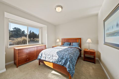 Tiny photo for 661 Sagebush Circle, Redmond, OR 97756 (MLS # 220215683)