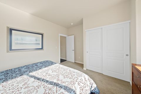 Tiny photo for 661 Sagebush Circle, Redmond, OR 97756 (MLS # 220215683)