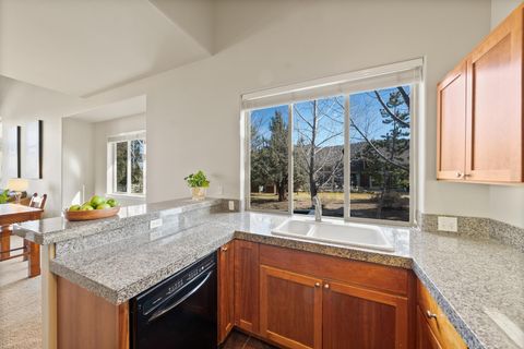 Tiny photo for 661 Sagebush Circle, Redmond, OR 97756 (MLS # 220215683)