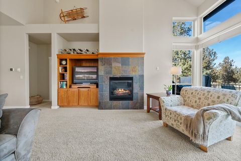 Tiny photo for 661 Sagebush Circle, Redmond, OR 97756 (MLS # 220215683)