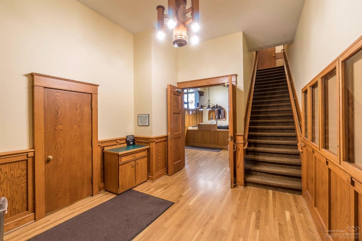 CLAB - Commercial Sale