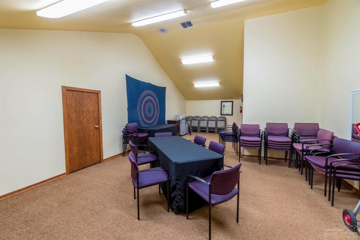 CLAB - Commercial Sale