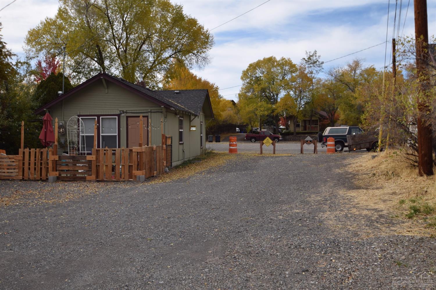 CLAB - Commercial Sale