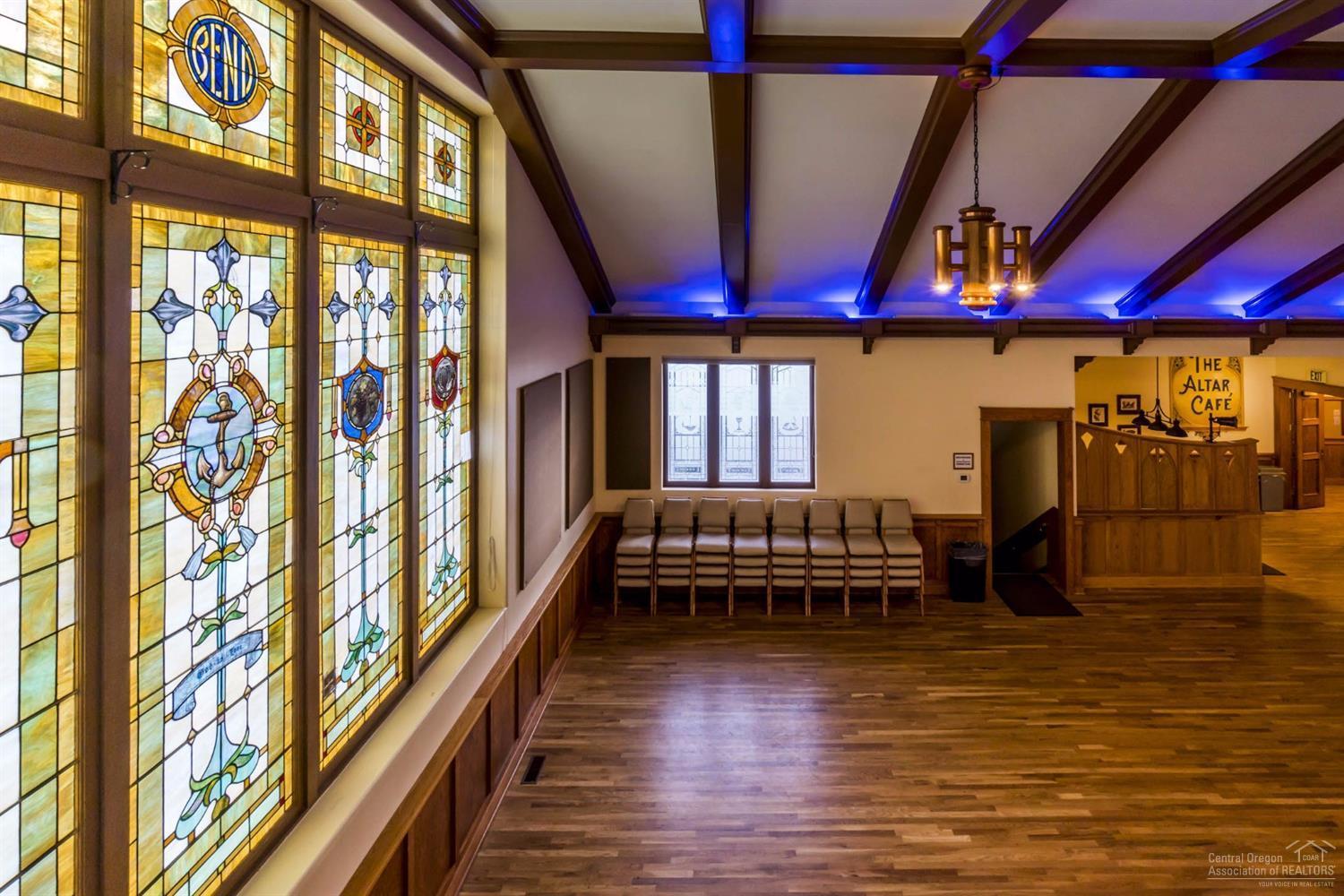 CLAB - Commercial Sale