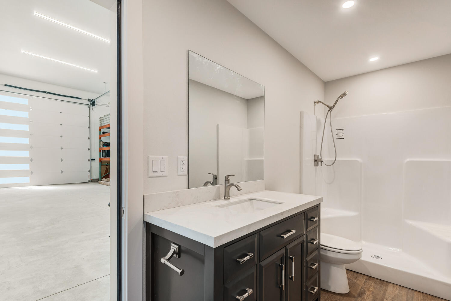 Townsite Of Laidlaw - Residential