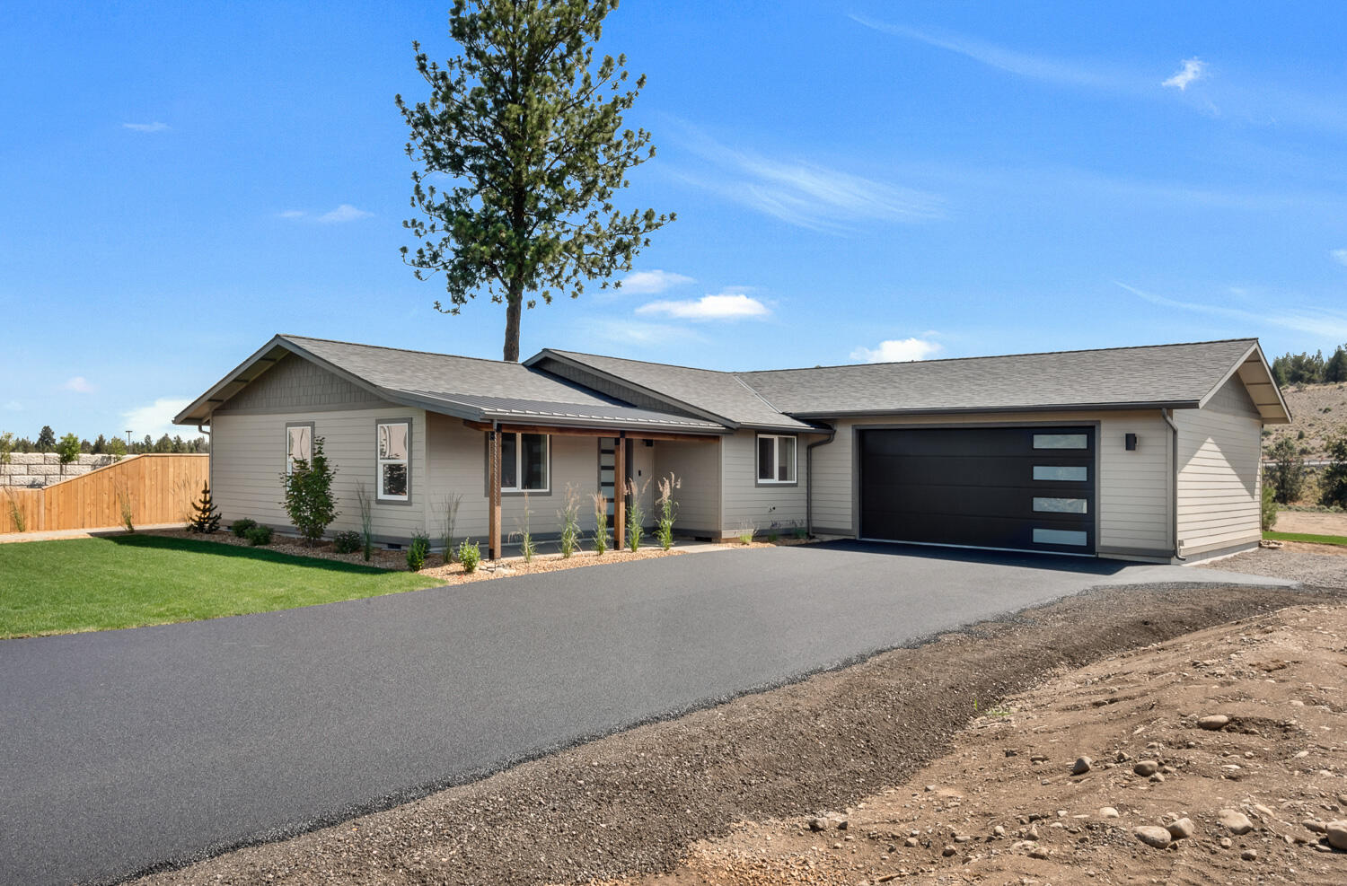 Townsite Of Laidlaw - Residential