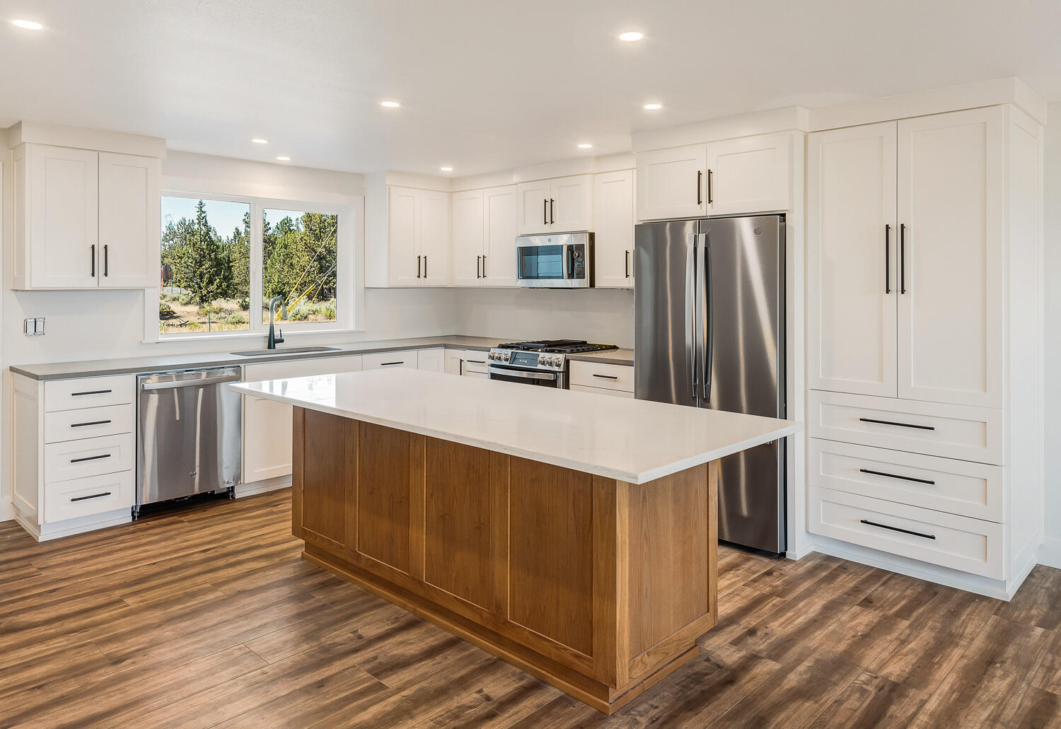 Townsite Of Laidlaw - Residential