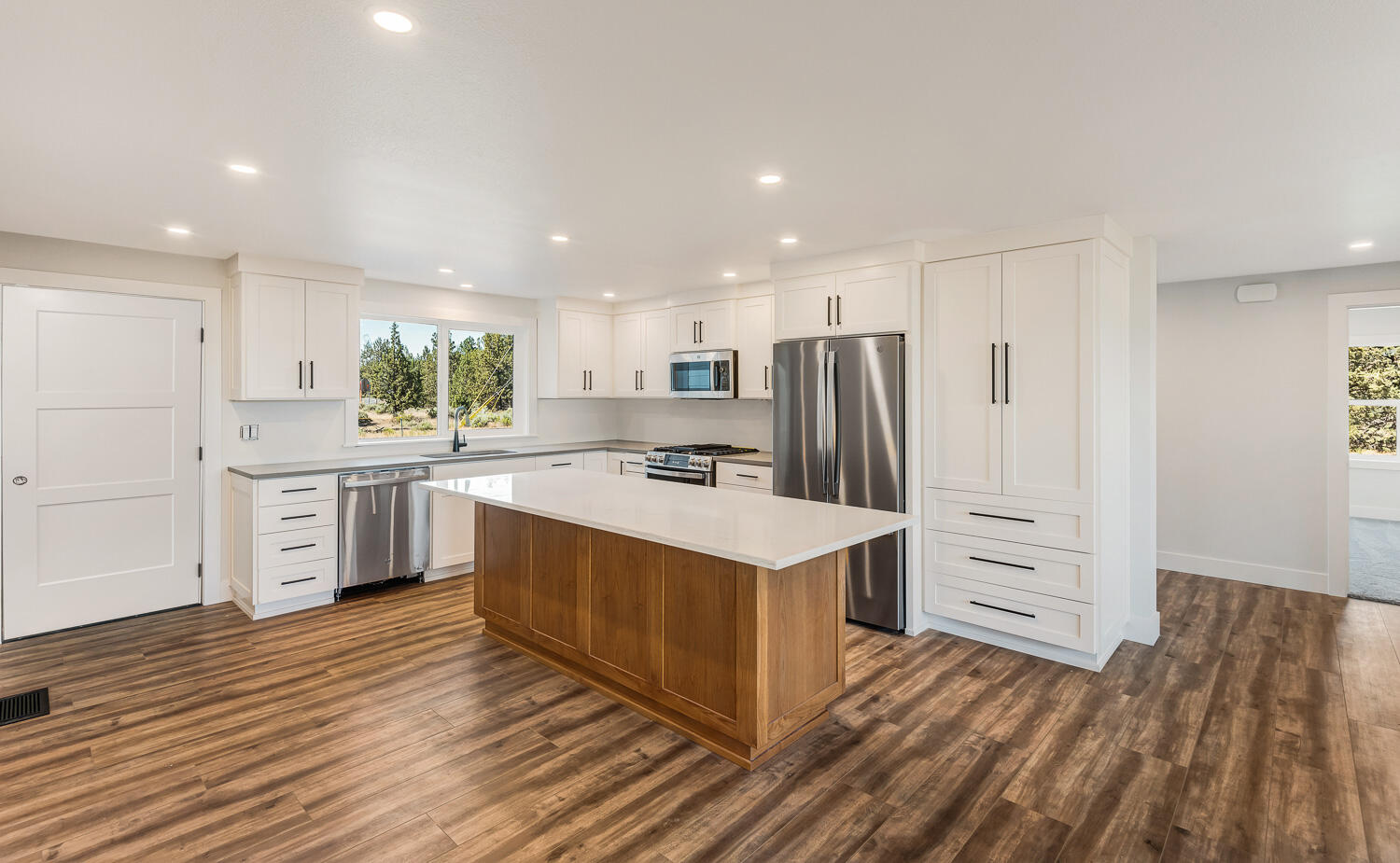 Townsite Of Laidlaw - Residential