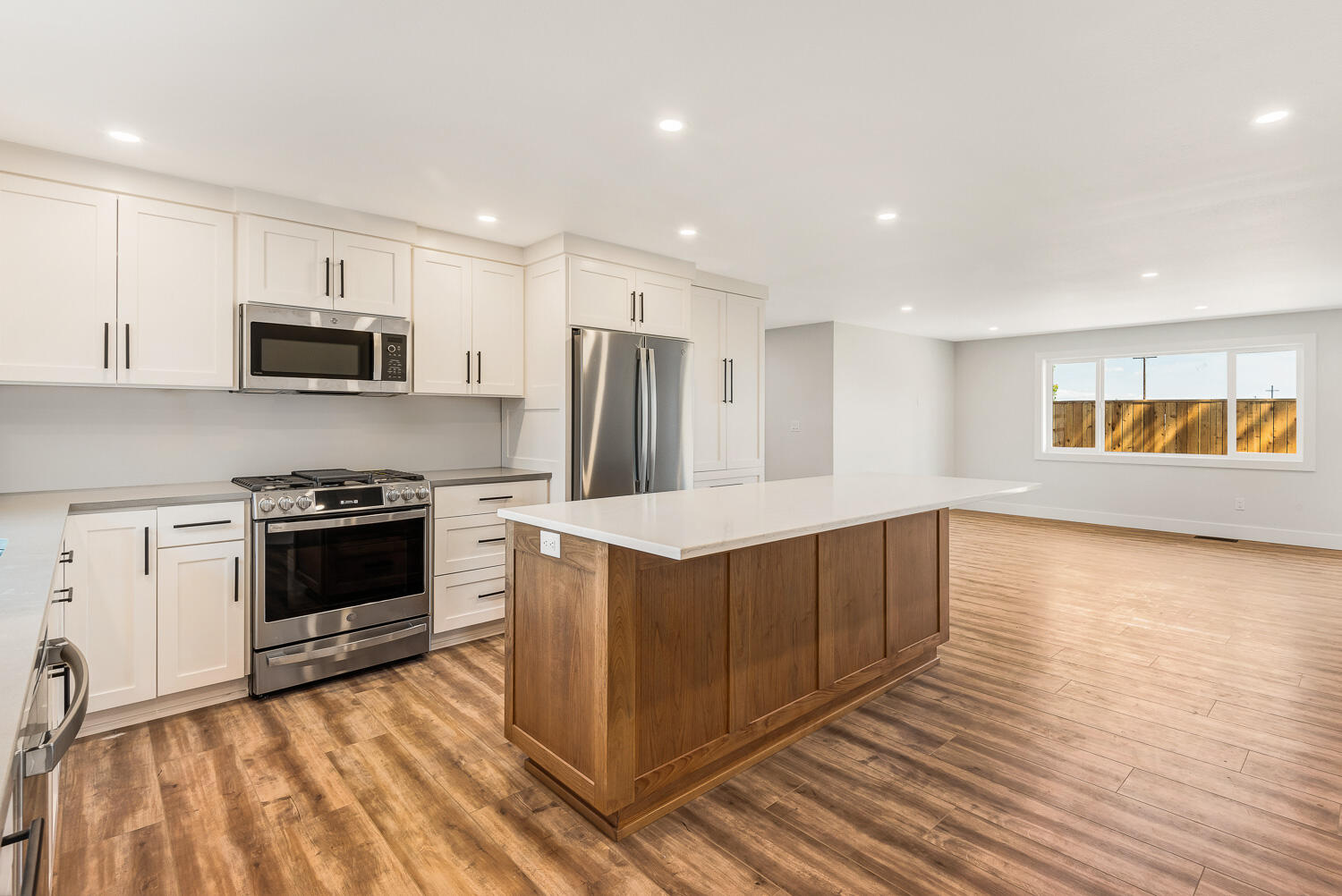 Townsite Of Laidlaw - Residential