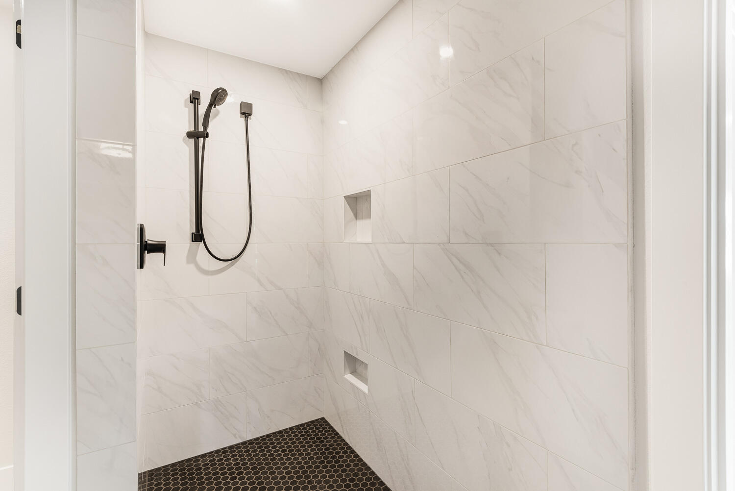 Townsite Of Laidlaw - Residential