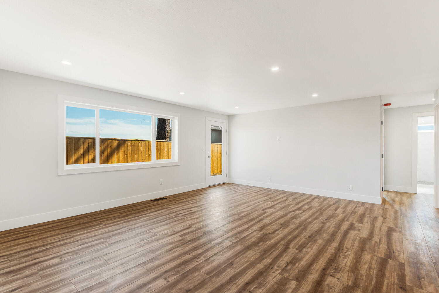 Townsite Of Laidlaw - Residential