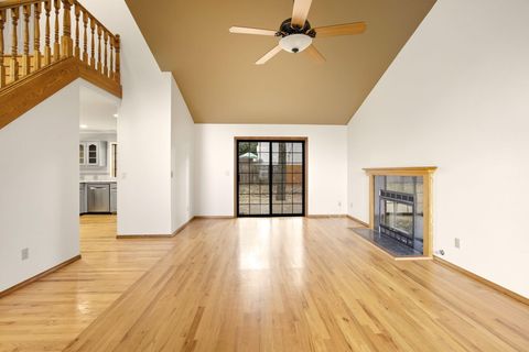 Tiny photo for 1876 Inglewood Drive, Medford, OR 97504 (MLS # 220210734)