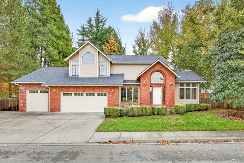 Photo of 1876 Inglewood Drive, Medford, OR 97504 (MLS # 220210734)