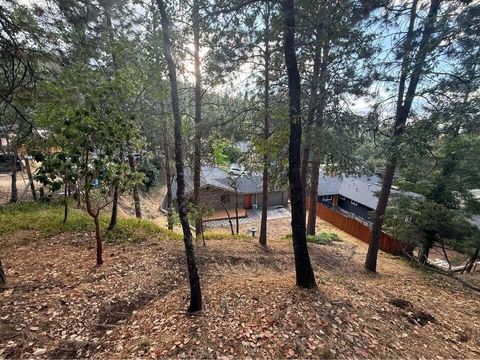 Tiny photo for 802 Beach Street, Ashland, OR 97520 (MLS # 220212173)