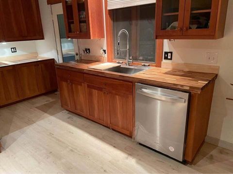 Tiny photo for 802 Beach Street, Ashland, OR 97520 (MLS # 220212173)