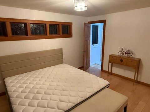 Tiny photo for 802 Beach Street, Ashland, OR 97520 (MLS # 220212173)