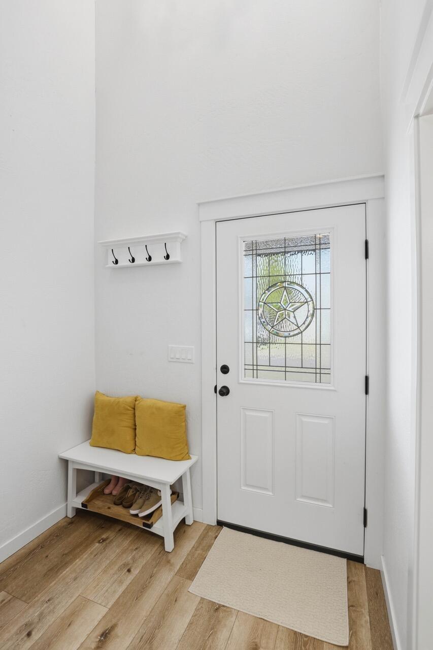 1619 S Columbus Avenue