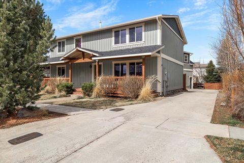 Tiny photo for 2980 NW Shevlin Meadow Drive, Bend, OR 97703 (MLS # 220217171)