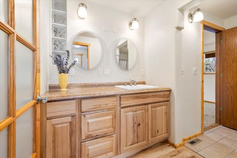 Tiny photo for 2980 NW Shevlin Meadow Drive, Bend, OR 97703 (MLS # 220217171)