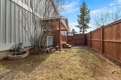Tiny photo for 2980 NW Shevlin Meadow Drive, Bend, OR 97703 (MLS # 220217171)