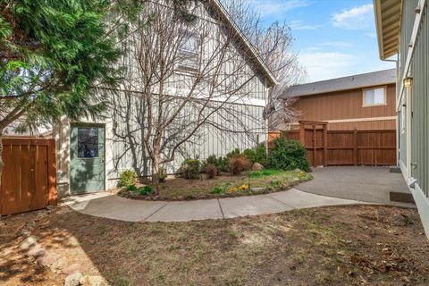 Tiny photo for 2980 NW Shevlin Meadow Drive, Bend, OR 97703 (MLS # 220217171)