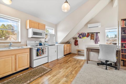 Tiny photo for 2980 NW Shevlin Meadow Drive, Bend, OR 97703 (MLS # 220217171)