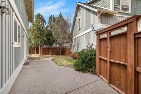 Tiny photo for 2980 NW Shevlin Meadow Drive, Bend, OR 97703 (MLS # 220217171)