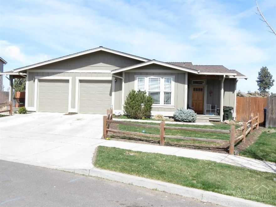 Immaculate single level duplex rents are $1050 per side Each unit has two bedrooms, 2 baths plus single car garage. Units have been updated with new paint in and out, new carpet/pad, window coverings, stainless steel appliances and rain gutters. The west unit has fireplace while the east unit has a large yard and rear deck. Property and landscaping professionally maintained.