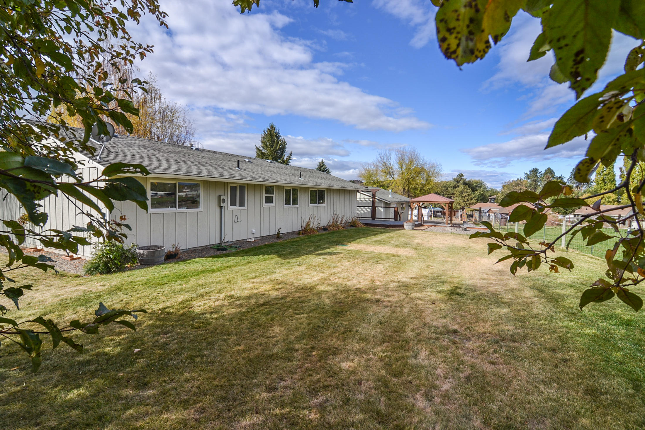 Quail Valley Park - Residential