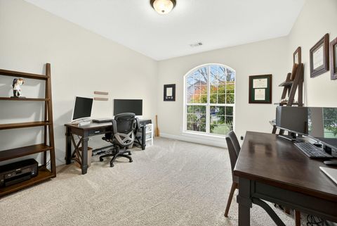 Tiny photo for 13 Portabello Way, Eagle Point, OR 97524 (MLS # 220212120)