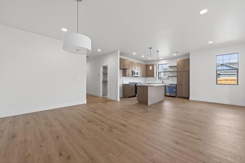 Tiny photo for 738 NE Trestle Street, Prineville, OR 97754 (MLS # 220216845)