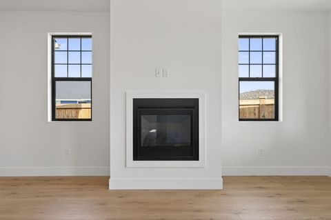 Tiny photo for 738 NE Trestle Street, Prineville, OR 97754 (MLS # 220216845)