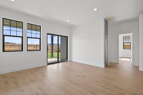 Tiny photo for 738 NE Trestle Street, Prineville, OR 97754 (MLS # 220216845)