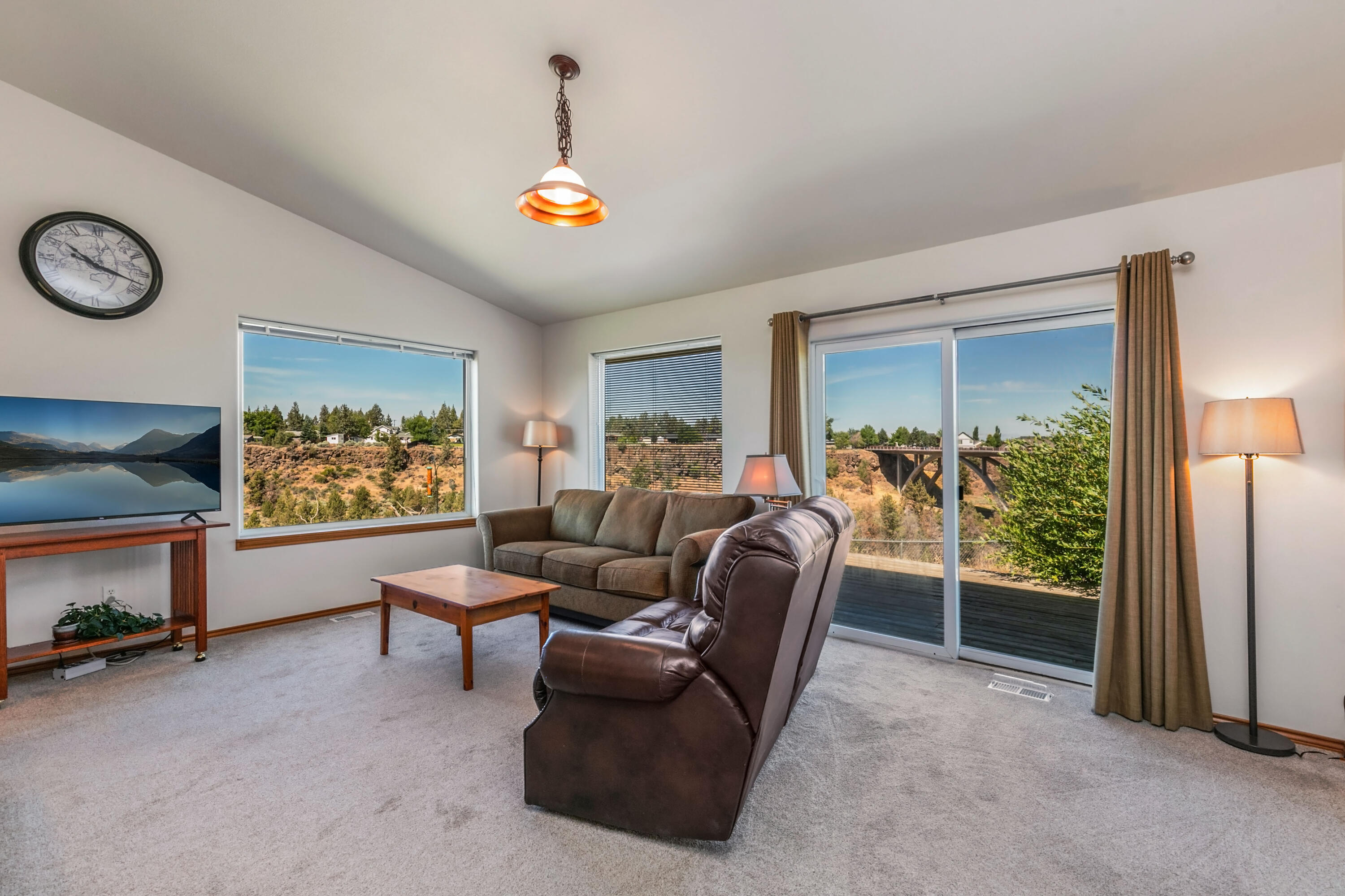 Rock Crest - Residential